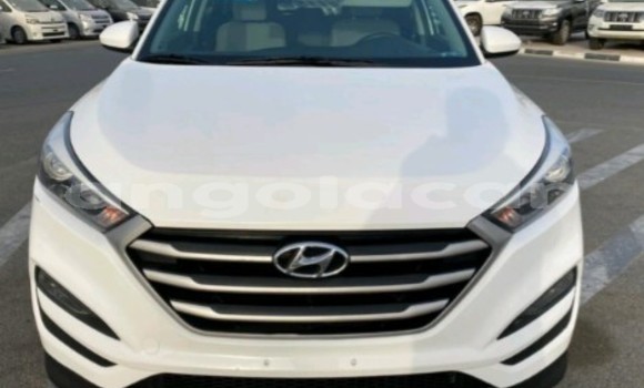 Acheter Occasion Voiture Hyundai Tucson Blanc à Luanda, Province de Luanda Acheter Occasion Voiture Hyundai Tucson Blanc à Luanda, Province de Luanda