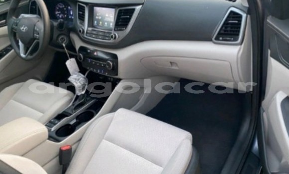 Acheter Neuf Voiture Hyundai Tucson Noir à Luanda, Province de Luanda Acheter Neuf Voiture Hyundai Tucson Noir à Luanda, Province de Luanda