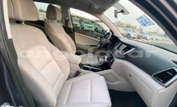 Acheter Neuf Voiture Hyundai Tucson Noir à Luanda, Province de Luanda Acheter Neuf Voiture Hyundai Tucson Noir à Luanda, Province de Luanda