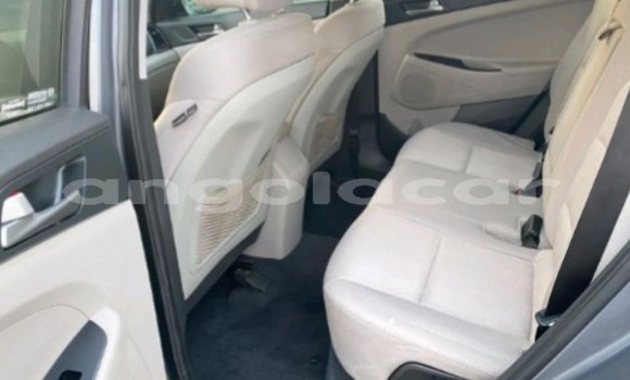 Acheter Neuf Voiture Hyundai Tucson Noir à Luanda, Province de Luanda Acheter Neuf Voiture Hyundai Tucson Noir à Luanda, Province de Luanda