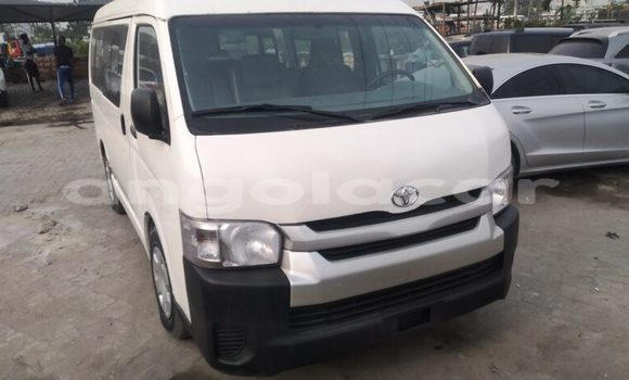 Acheter Occasion Voiture Toyota Hiace Blanc à Luanda, Province de Luanda Acheter Occasion Voiture Toyota Hiace Blanc à Luanda, Province de Luanda
