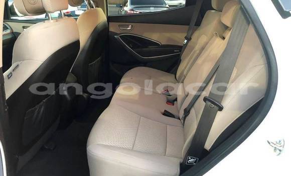 Comprar Usado Hyundai Santa Fe Vermelho Carro em Luanda em Luanda Province Comprar Usado Hyundai Santa Fe Vermelho Carro em Luanda em Luanda Province