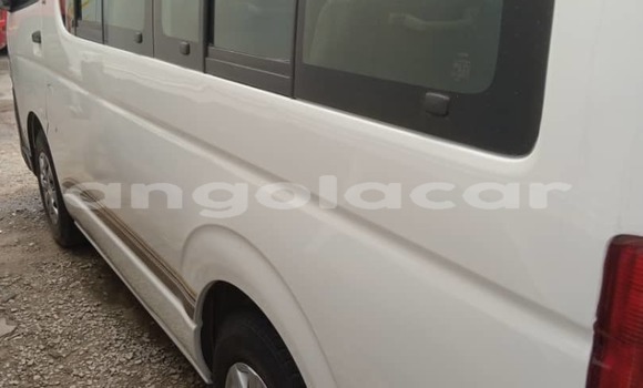 Comprar Usado Toyota Hiace Branco Carro em Luanda em Luanda Province Comprar Usado Toyota Hiace Branco Carro em Luanda em Luanda Province