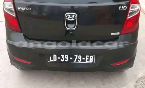 Comprar Usado Hyundai i10 Prata Carro em Luanda em Luanda Province