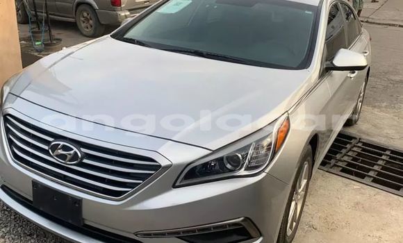 Buy Used Hyundai Sonata White Car in Luanda in Luanda Province Buy Used Hyundai Sonata White Car in Luanda in Luanda Province