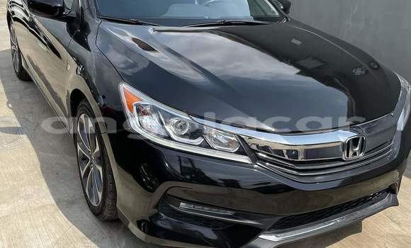 Comprar Usado Honda Accord Preto Carro em Luanda em Luanda Province