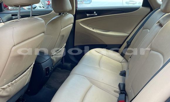 Acheter Occasion Voiture Hyundai Sonata Rouge à Luanda, Province de Luanda Acheter Occasion Voiture Hyundai Sonata Rouge à Luanda, Province de Luanda