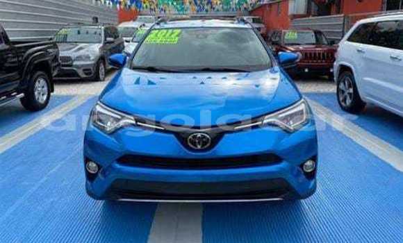 Comprar Usado Toyota RAV4 Azul Carro em Luanda em Luanda Province Comprar Usado Toyota RAV4 Azul Carro em Luanda em Luanda Province