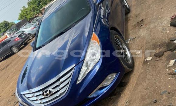 Comprar Usado Hyundai Sonata Azul Carro em Luanda em Luanda Province