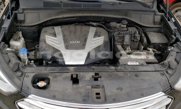 Acheter Occasion Voiture Hyundai Santa Fe Noir à Luanda, Province de Luanda Acheter Occasion Voiture Hyundai Santa Fe Noir à Luanda, Province de Luanda