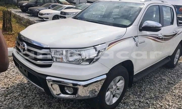 Comprar Usado Toyota Hilux Branco Carro em Luanda em Luanda Province Comprar Usado Toyota Hilux Branco Carro em Luanda em Luanda Province
