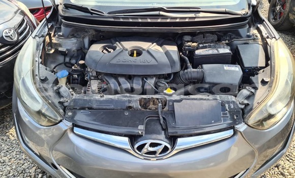 Comprar Usado Hyundai Elantra Prata Carro em Luanda em Luanda Province Comprar Usado Hyundai Elantra Prata Carro em Luanda em Luanda Province