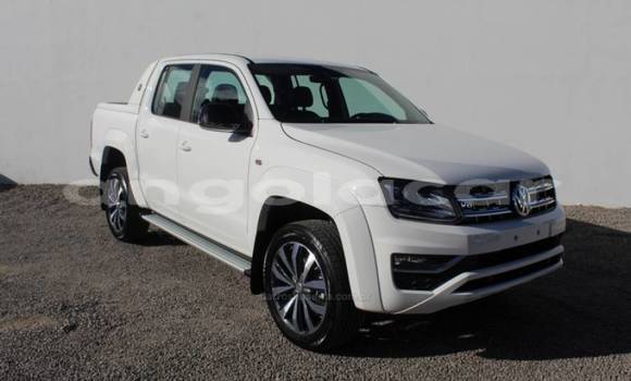 Comprar Novo Volkswagen Amarok Branco Carro em Luanda em Luanda Province Comprar Novo Volkswagen Amarok Branco Carro em Luanda em Luanda Province