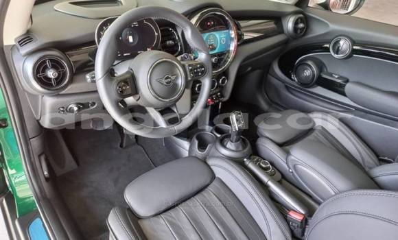 Buy Used MINI Cooper Green Car in Luanda in Luanda Province Buy Used MINI Cooper Green Car in Luanda in Luanda Province
