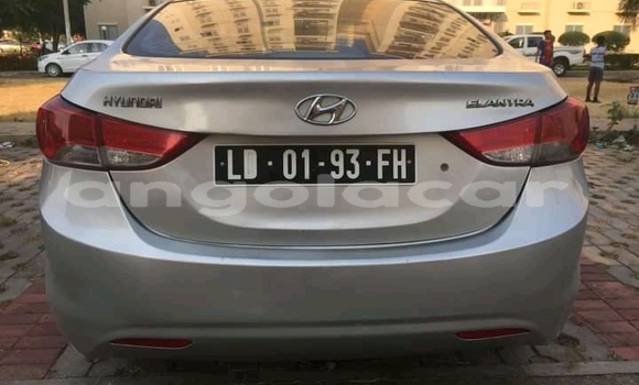 Acheter Occasion Voiture Hyundai Elantra Gris à Luanda, Province de Luanda Acheter Occasion Voiture Hyundai Elantra Gris à Luanda, Province de Luanda
