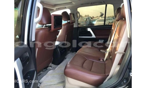 Comprar Importar Toyota Land Cruiser Preto Carro em Import - Dubai em Bengo Province Comprar Importar Toyota Land Cruiser Preto Carro em Import - Dubai em Bengo Province