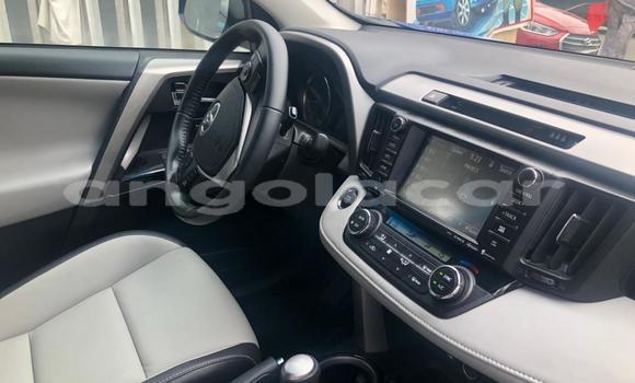 Acheter Occasion Voiture Toyota RAV4 Bleu à Luanda, Province de Luanda Acheter Occasion Voiture Toyota RAV4 Bleu à Luanda, Province de Luanda