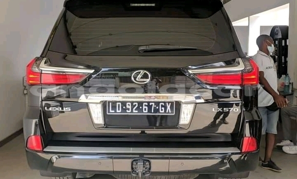 Comprar Usado Lexus LX 570 Prata Carro em Luanda em Luanda Province
