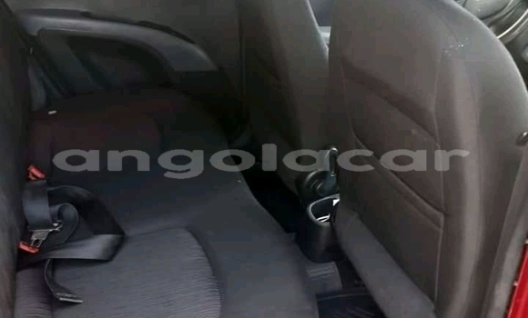 Comprar Usado Hyundai i10 Vermelho Carro em Luanda em Luanda Province Comprar Usado Hyundai i10 Vermelho Carro em Luanda em Luanda Province