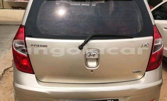 Comprar Usado Hyundai i10 Outro Carro em Luanda em Luanda Province