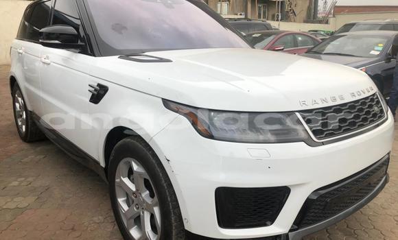 Buy Used Land Rover Range Rover White Car in Luanda in Luanda Province Buy Used Land Rover Range Rover White Car in Luanda in Luanda Province