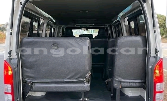 Acheter Occasion Voiture Toyota Hiace Blanc à Luanda, Province de Luanda