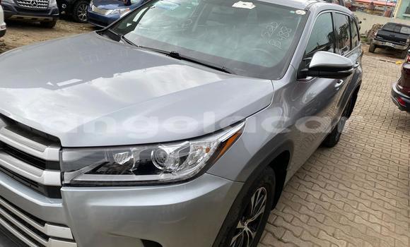 Acheter Occasion Voiture Toyota Highlander Gris à Luanda, Province de Luanda