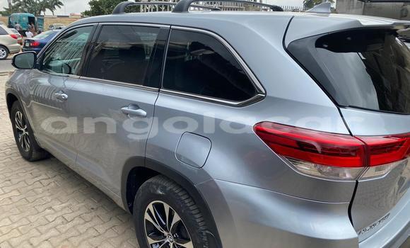 Buy Used Toyota Highlander Silver Car in Luanda in Luanda Province Buy Used Toyota Highlander Silver Car in Luanda in Luanda Province