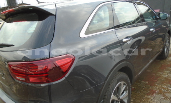Buy Used Kia Sorento Black Car in Luanda in Luanda Province Buy Used Kia Sorento Black Car in Luanda in Luanda Province