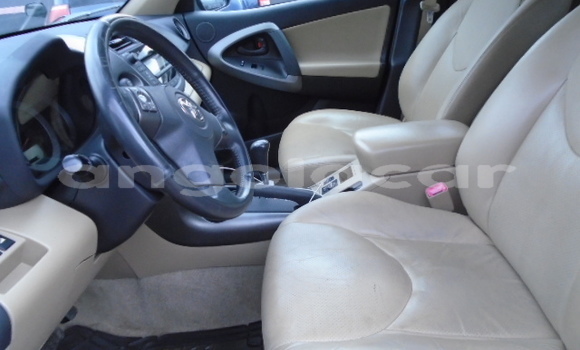 Buy Used Toyota RAV4 Black Car in Luanda in Luanda Province Buy Used Toyota RAV4 Black Car in Luanda in Luanda Province