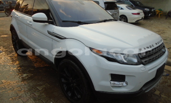 Acheter Occasion Voiture Land Rover Range Rover Blanc à Luanda, Province de Luanda Acheter Occasion Voiture Land Rover Range Rover Blanc à Luanda, Province de Luanda
