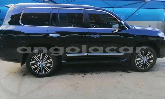 Buy Used Toyota Land Cruiser Prado Black Car in Luena in Moxico Buy Used Toyota Land Cruiser Prado Black Car in Luena in Moxico