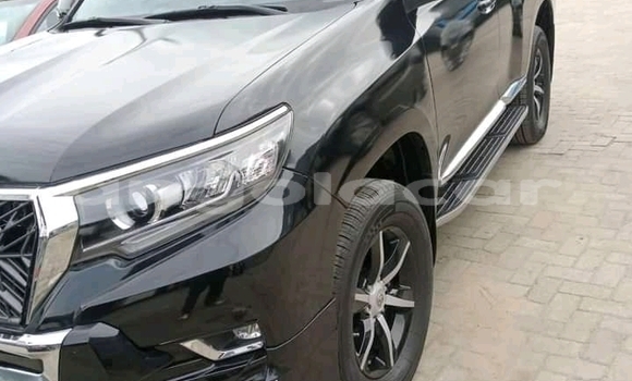 Acheter Occasion Voiture Toyota Prado Noir à Luena, Moxico