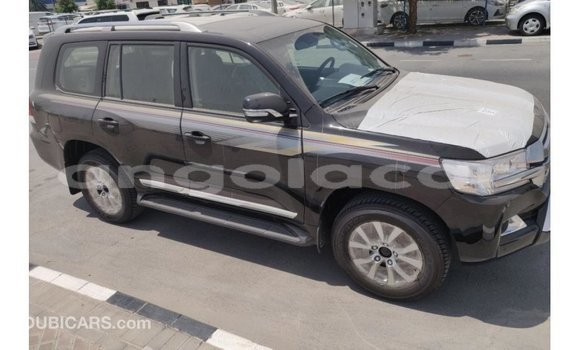 Acheter Import Voiture Toyota Land Cruiser Noir à Import - Dubai, Province de Bengo Acheter Import Voiture Toyota Land Cruiser Noir à Import - Dubai, Province de Bengo