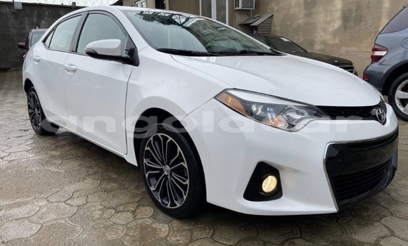 Comprar Usado Toyota Corolla Branco Carro em Luanda em Luanda Province Comprar Usado Toyota Corolla Branco Carro em Luanda em Luanda Province