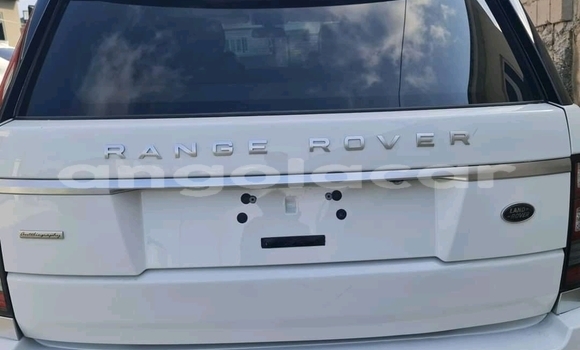 Buy Used Land Rover Range Rover Evoque White Car in N'dalatando in Cuanza Norte Province Buy Used Land Rover Range Rover Evoque White Car in N'dalatando in Cuanza Norte Province