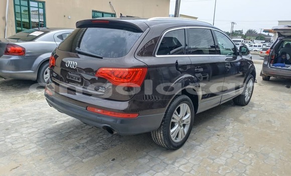 Buy Used Audi Q7 Black Car in Luanda in Luanda Province Buy Used Audi Q7 Black Car in Luanda in Luanda Province