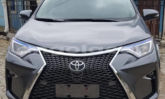 Comprar Usado Toyota RAV4 Outro Carro em Luanda em Luanda Province Comprar Usado Toyota RAV4 Outro Carro em Luanda em Luanda Province
