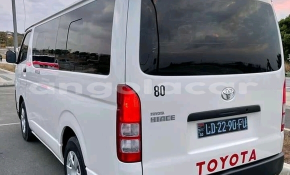 Comprar Usado Toyota Hiace Branco Carro em Luanda em Luanda Province Comprar Usado Toyota Hiace Branco Carro em Luanda em Luanda Province