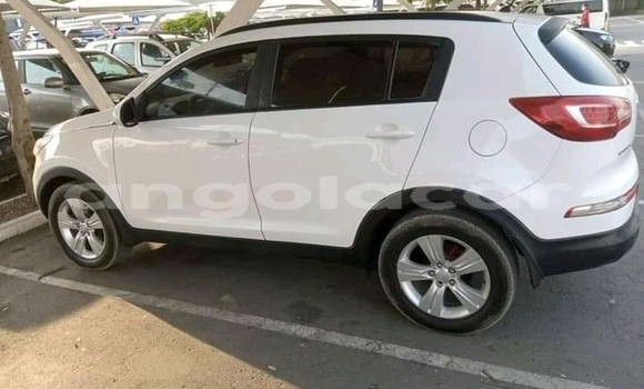 Acheter Occasion Voiture Kia Sportage Blanc à Luanda, Province de Luanda Acheter Occasion Voiture Kia Sportage Blanc à Luanda, Province de Luanda