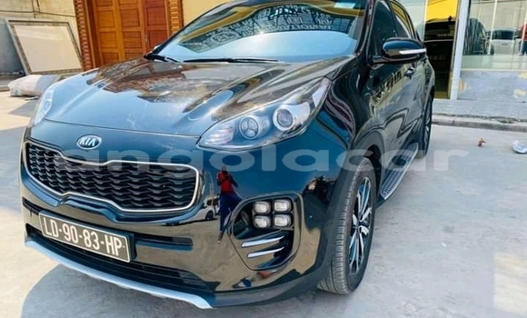 Comprar Usado Kia Sportage Preto Carro em Luanda em Luanda Province