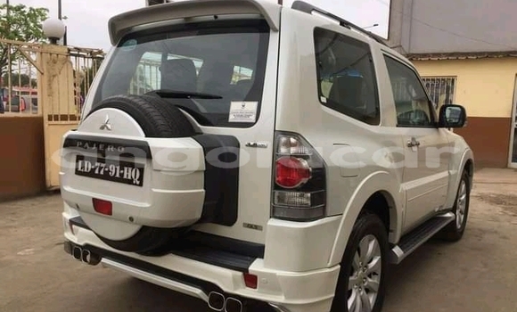 Comprar Usado Mitsubishi Pajero Branco Carro em Luanda em Luanda Province Comprar Usado Mitsubishi Pajero Branco Carro em Luanda em Luanda Province