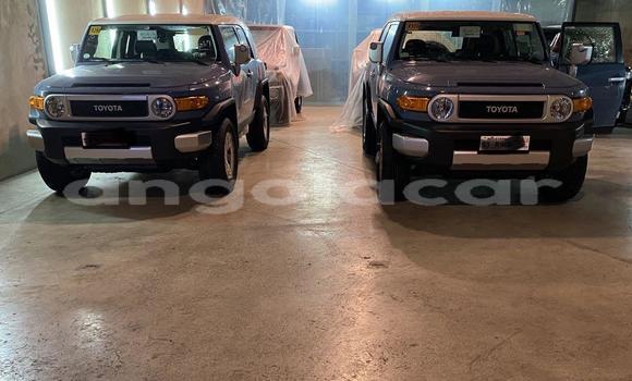 Comprar Usado Toyota FJ Cruiser Preto Carro em Luanda em Luanda Province Comprar Usado Toyota FJ Cruiser Preto Carro em Luanda em Luanda Province