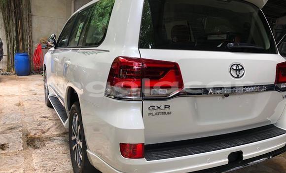 Comprar Usado Toyota Land Cruiser Branco Carro em Luanda em Luanda Province Comprar Usado Toyota Land Cruiser Branco Carro em Luanda em Luanda Province