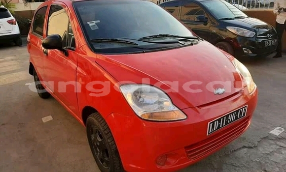 Comprar Usado Chevrolet spark Vermelho Carro em Luanda em Luanda Province
