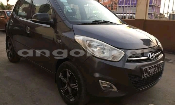 Comprar Usado Hyundai i10 Preto Carro em Luanda em Luanda Province