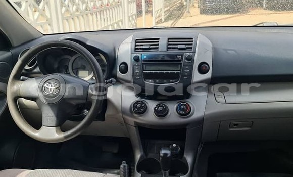 Buy Used Toyota RAV4 White Car in Luanda in Luanda Province Buy Used Toyota RAV4 White Car in Luanda in Luanda Province