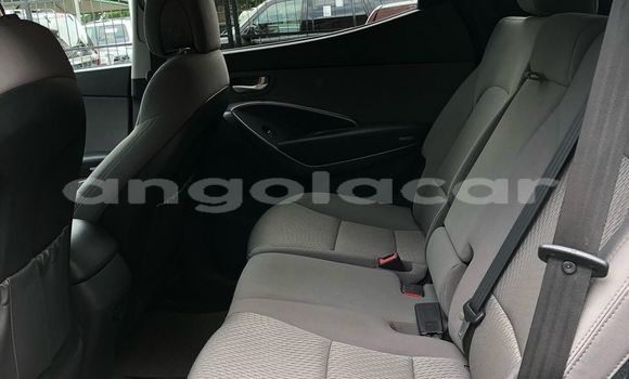 Acheter Occasion Voiture Hyundai Santa Fe Noir à Luanda, Province de Luanda Acheter Occasion Voiture Hyundai Santa Fe Noir à Luanda, Province de Luanda