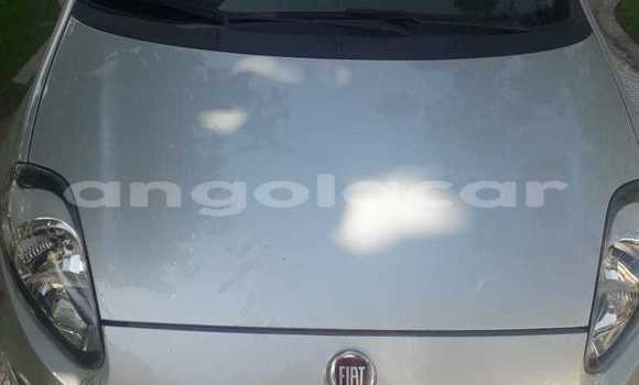 Acheter Occasion Voiture Fiat Punto Autre à Luanda, Province de Luanda Acheter Occasion Voiture Fiat Punto Autre à Luanda, Province de Luanda