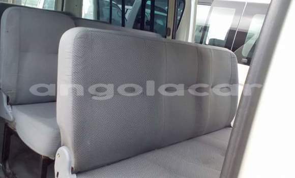 Acheter Occasion Voiture Toyota Hiace Blanc à Luanda, Province de Luanda Acheter Occasion Voiture Toyota Hiace Blanc à Luanda, Province de Luanda